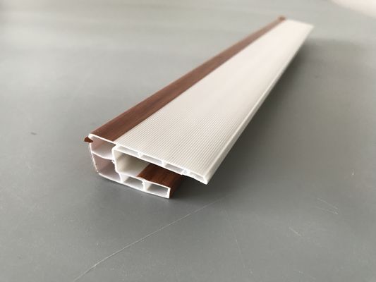 উইন্ডোজ এবং দরজা জন্য ইকো বন্ধুত্বপূর্ণ বড় ইউ পিভিসি প্রোফাইল 5.95m স্তরিত পৃষ্ঠ