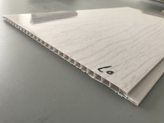 2.5 কেজি ওজন ফ্ল্যাট পিভিসি কাঠ প্যানেলস এপার্টমেন্ট সিলিং জন্য উচ্চ গ্লস