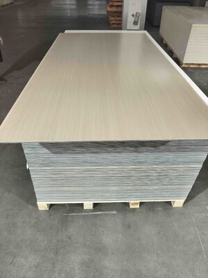 বাঁশ কাঠের ফাইবার কাঠের ফিনিয়ার পিভিসি ওয়াল বোর্ড 5 মিমি বাঁশ ওয়ালবোর্ড Wpc ফিনিয়ার ওয়াল প্যানেল সহজ ইনস্টল পিভিসি ওয়াল প্যানেল